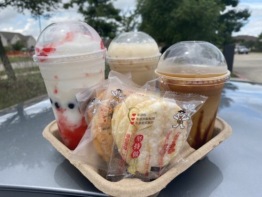 Drinks and wrapped café bites ready to go
